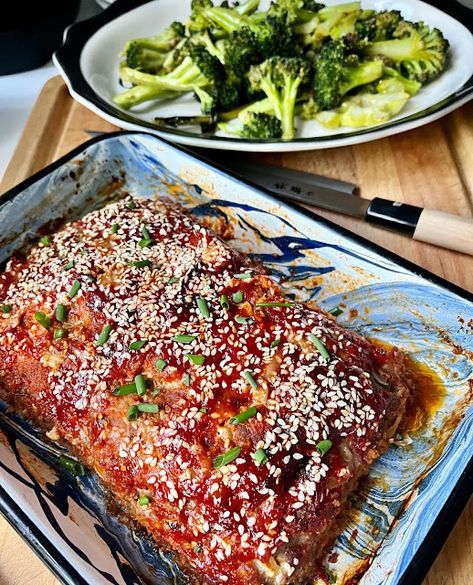 Korean Meatloaf With Gochujang Glaze, Thai Meatloaf Recipe, Asian Style Meatloaf, Asian Meatloaf Recipes, Japanese Meatloaf, Gochujang Meatloaf, Kimchi Meatloaf, Korean Meatloaf, Recipes For Pork Tenderloin