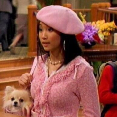 𝐀 on Twitter: "london tipton serving… " London Tipton, 2000s Baby, Brenda Song, Early 2000s Fashion, Suite Life, 2000s Aesthetic, Neue Outfits, Carrie Bradshaw, Paris Hilton