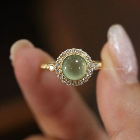 Precious Stone Engagement Ring, Light Green Gemstone Ring, Jade Wedding Ring Women, Icy Jade Engagement Ring, Jade Green Jewelry, Ice Jade Ring, Green Gem Rings, Vintage Jade Ring, Jade Stone Ring