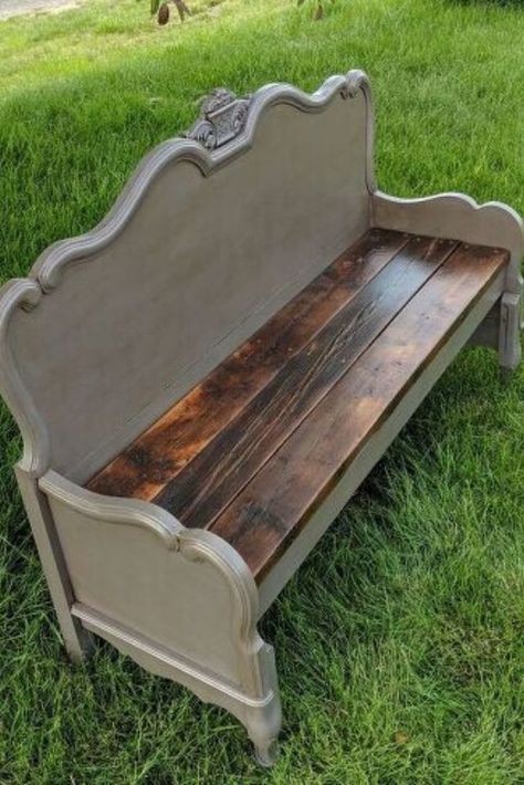 Bench From A Headboard, Diy Headboard Bench, Make A Bench, Diy Bank, Diy Farmhouse Decoration, Headboard Benches, Old Headboard, Headboard Diy, Making A Bench