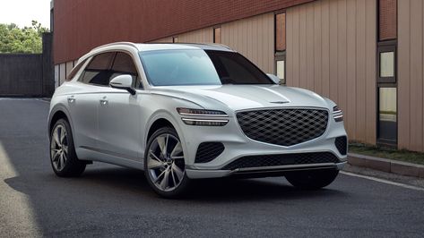 2025 Genesis GV70 Midsize SUV First Look: Super-Size My Screen? Best Midsize Suv, Genesis Gv70, Super Size Me, Midsize Suv, Digital Dashboard, Tv Advertising, Sports Package, Luxury Suv, Big Screen