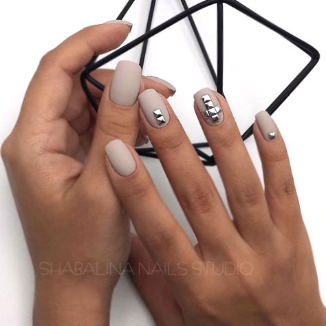 Shaded Nails, Colorful French Manicure, Nails Mat, French Manicure Ideas, Color French Manicure, Sheer Nail Polish, Nailart Glitter, Trendy Manicure, Sheer Nails