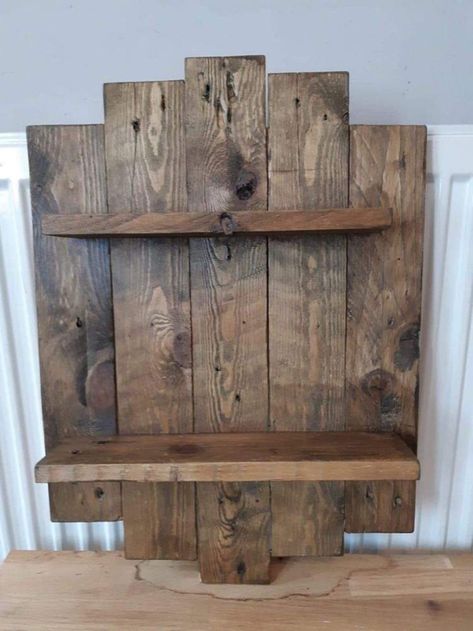 Rustic Shelf Ideas, Big Wood Projects, Rustic Wood Shelving, Wood Shops, Barnwood Projects, Rustic Wood Projects, Shabby Chic Furniture Diy, Pallet Wall Shelves, Wood Art Diy