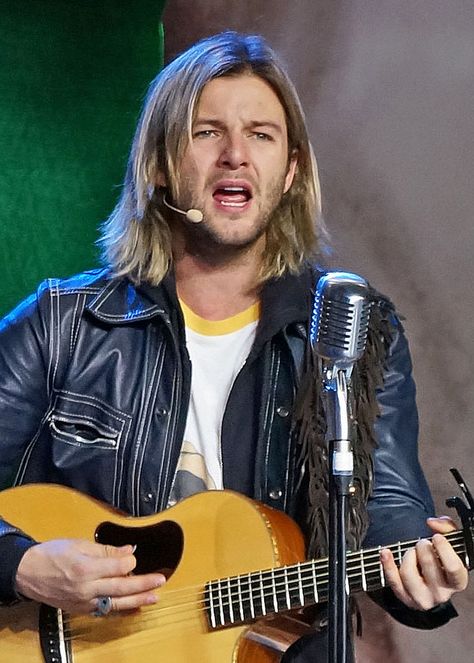 Keith Harkin, Irish Musicians, Irish Songs, Diana Krall, Ryan Kelly, Irish Singers, Celtic Music, Singing Group, Celtic Thunder