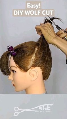 Diy Unicorn Haircut, Diy Short Haircut At Home, How To Cut Hair At Home, Diy Haircut At Home, Fade Photography, Blonde Fade, Cut Hair At Home, Long Bob Blonde, Self Haircut