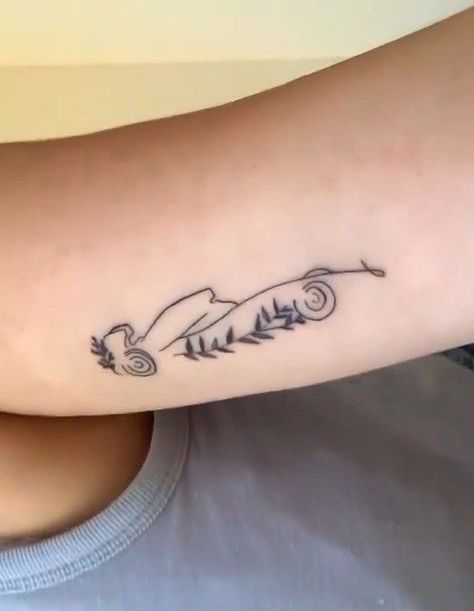 Tattoo Ideas Engineering, F1 Car Outline Tattoo, Small Formula 1 Tattoo, Minimalist F1 Tattoo, Tattoo Ideas Formula 1, F1 Minimalist Tattoo, Small F1 Tattoo, F1 Related Tattoos, Formula 1 Tattoo Ideas Minimal