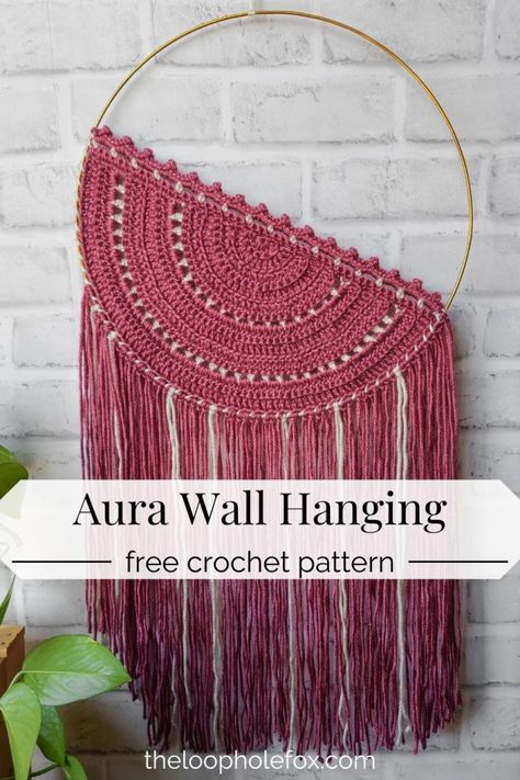 Variegated Yarn Crochet Ideas, Modern Crochet Projects Latest Trends, Circle Boho Wall Art, Western Boho Diy Decor, Crochet Wall Decor Free Pattern, Hoop Wall Hanging Diy, Crochet Wall Hanging Pattern Free, Crochet Art Wall, Crochet Zig Zag