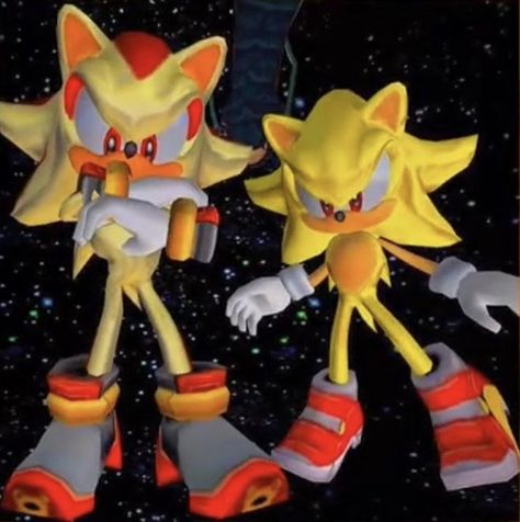 Golden Sonic, Sonic Pfp, Noxus League Of Legends, Pfp Y2k, Super Shadow, Sonamy Comic, Shadow Sonic, Y2k Pfp, Sonic Adventure 2