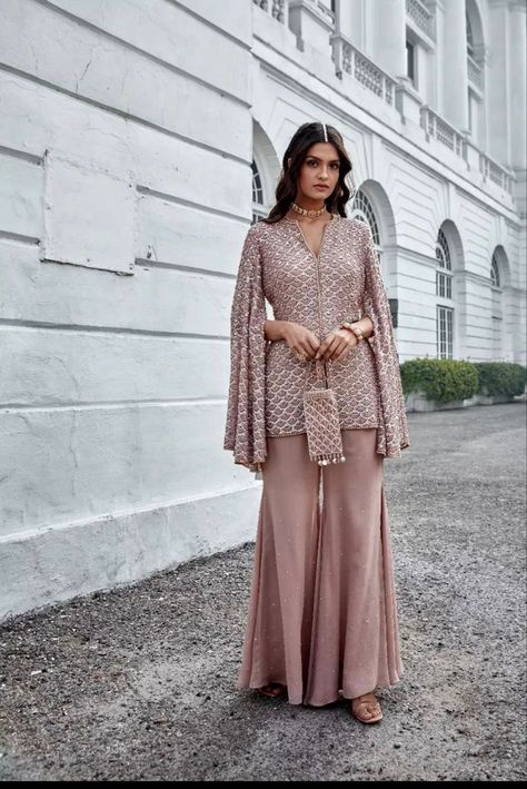 Diwali Dresses, Trendy Outfits Indian, Lehenga Designs Simple, Blazer Outfits For Women, Pakistani Fashion Party Wear, Pakistani Fancy Dresses, Traditional Indian Outfits, Embellished Jacket, Simple Pakistani Dresses