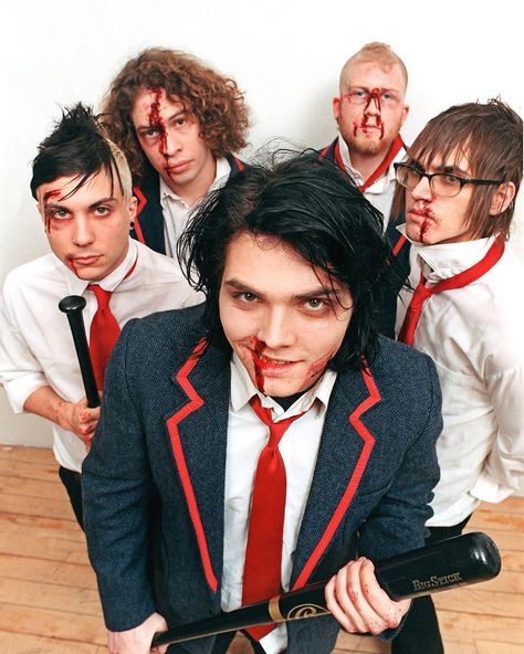 My Chemical Romance Blood, Gerard And Frank, I Love Mcr, Palaye Royale, Black Parade, Mikey Way, Not Okay, Frank Iero, Gerard Way