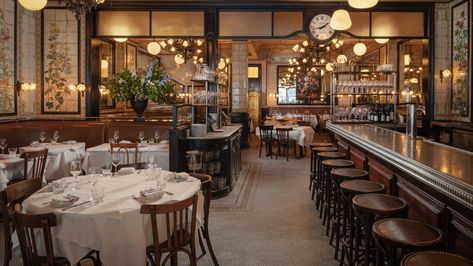 Lower Manhattan Restaurants & Bars | Temple Court | The Beekman, A Thompson Hotel Beekman Hotel Nyc, Beekman Hotel, Thompson Hotel, Joe Thomas, Manhattan Restaurants, Luxury Hospitality, Nyc Hotels, Downtown Manhattan, Street New York