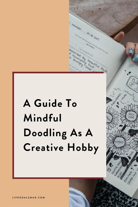 Wanting to dive into a new hobby? Try mindful doodling, the best self-care mindfulness practice you can do in 2021 while staying home. Mindfulness Doodles, Therapy Doodles, Meditative Doodling, Mindful Doodles, Meditating Art, Mindful Doodling, Best Doodles, Doodle Journaling, Life Reset