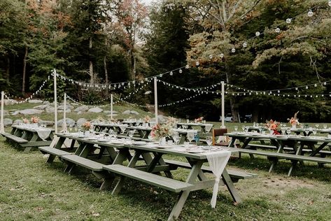 Picnic Table Decorations, Backyard Picnic Wedding, Picnic Table Centerpieces, Picnic Wedding Reception, Picnic Table Wedding, Picnic Table Decor, Backyard Bbq Wedding, Bohemian Backyard, Campground Wedding