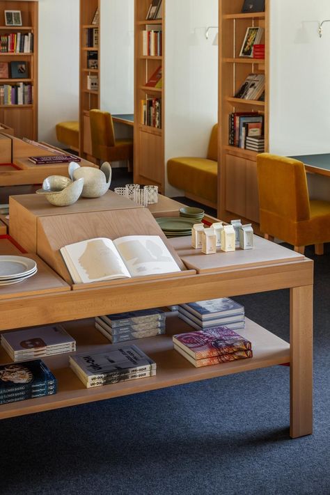 Hammer Museum Bookstore - The Archers Upholstered Window Seat, Bookstore Design, Interior Design Gallery, Joinery Details, Retail Inspiration, Museum Store, Merchandising Displays, Shelf Styling, Facade Design