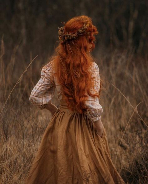 Victorian Lady, Red Head, Redhead Girl, Anne Of Green Gables, Orange Hair, Ginger Hair, Nature Girl, Fantasy Fashion, Aesthetic Hair