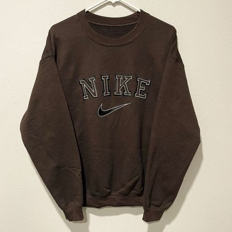 Vintage Mocha Brown Nike Sweatshirt in 2021 | Vintage nike sweatshirt, Vintage hoodies, Trendy hoodies Brown Jumper, Vintage Nike Sweatshirt, Cute Nike Outfits, Brown Sweatshirt, Trendy Hoodies, Retro Sweatshirts, Retro Streetwear, Nike Sweatshirt, Nike Vintage