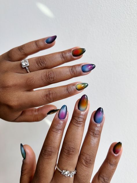 Aura Nail Designs, Aura Nail, Nails Aura, Aura Gradient, Aura Nails, Retro Nails, Airbrush Nails, Viral On Tiktok, Eye Nails