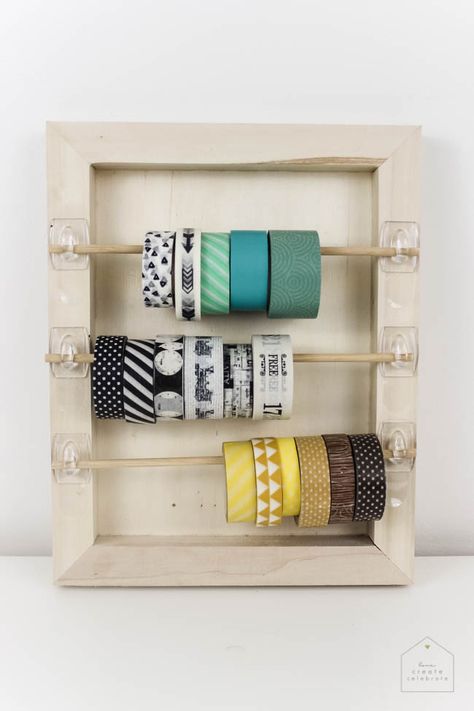 Organize your craft space with this simple DIY that will take you less than 5 minutes! Great for washi tape, ribbon, twine, etc. and PERFECT for any craft space! Diy Washi Tape Organizer, Washi Tape Organizer, Ribbon Organizer, Washi Tape Storage, Crafts Simple, Tape Organizer, Tape Storage, Craft Workshop, Washi Tape Crafts