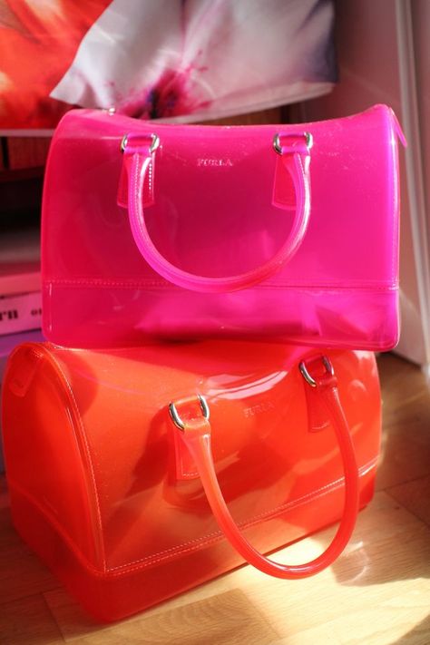 Furla Jelly bags in pink & orange Furla Candy Bag, I Want Candy, Neon Bag, Wallet Design, Style Bubble, Furla Bags, Jelly Bag, Neon Fashion, Orange Crush