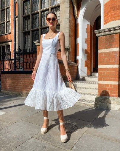 Styling Espadrilles Outfit, Long Dress With Wedges Outfit, Heeled Espadrilles Outfit, Espadrilles Wedges Outfit Summer, Dresses With Wedges Outfit, White Dress Outfit Shoes, White Dress Spring Outfit, Dress With Espadrilles Outfit, Wedges With Dress