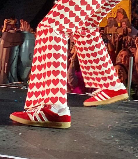 Harry Styles Shoes, Satellite Stompers, Harry Styles London, Hslot Outfit, Hslot Outfit Ideas, Harry Styles Concert Outfit, Where The Crawdads Sing, Harry Outfits, Hslot 2023