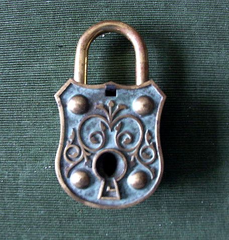 German lock 1950s Door Lock Tattoo, Lock Aesthetic, Cool Lock, Unique Key, Key Tattoos, Cupboard Door Knobs, Under Lock And Key, Safe Lock, Industrial Home Design