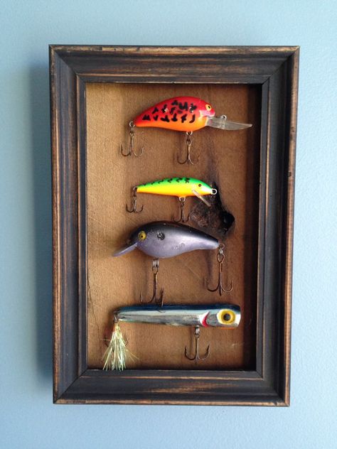 Vintage Framed Fishing Lures by Blessitdesigns on Etsy Old Fishing Lures Display Ideas, Fishing Decor Ideas Rustic, Fishing Lure Decor, Rustic Fishing Decor, Fishing Lures Display, Fishing Lures Art, Lake House Living Room, Old Fishing Lures, Modern Birdhouses