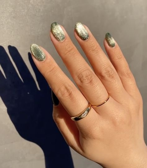 March Nails, Velvet Nails, Nagellack Trends, Unicorn Nails, Goth Nails, Cat Eye Nails, Manicure Ideas, Minimalist Nails, Dream Nails