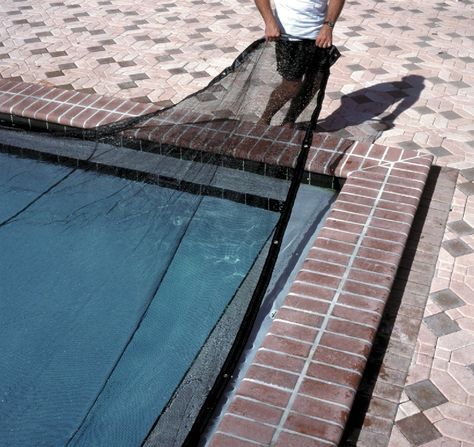 Why Should you Buy a Pool Net Cover? Pool Nets, Winter Pool Covers, Pool Cost, Pool Life, Pool Care, Pool Landscape Design, Concrete Pool, Backyard Pool Landscaping, Diy Pool