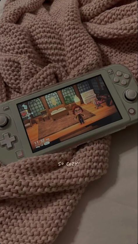 Acnh Nintendo Switch, Playing Switch Aesthetic, Switch Astethic, Animal Crossing Switch Aesthetic, 2024 Screensaver, Switch Lite Aesthetic, Acnh Switch, Cozy Switch, Acnh Aesthetics