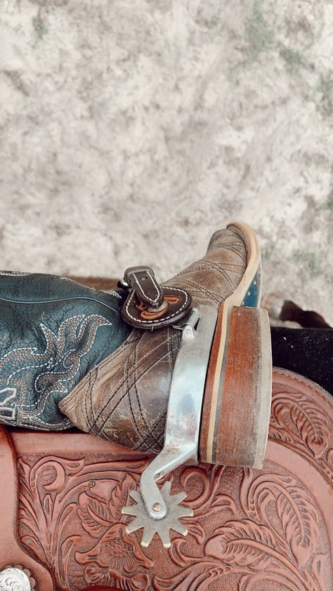 Barrel Racing Aesthetic, Tin Haul Boots, Saddle Western, Barrel Racing Saddle, Spurs Western, Racing Boots, Equestrian Aesthetic, Cowboy Aesthetic, Barrel Horse