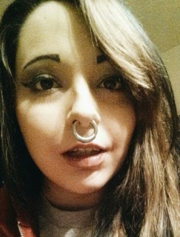 Septum Woman, Stretched Septum, Facial Pictures, Septum Piercings, Piercings For Girls, Cool Piercings, Facial Piercings, Body Modification, Goth Beauty