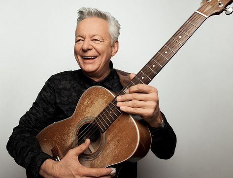 Tommy Emmanuel, Beatles Guitar, Guitar Licks, Alison Krauss, Fingerstyle Guitar, Carole King, Irish Music, Guitar Tips, Three Daughters