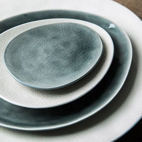 🛍️ Wabi-Sabi Aesthetic Wabi Sabi Aesthetic, Grey Plates, Lotus Bowls, Home Goods Store, Glazed Bowl, Dessert Bowl, Chinese Pottery, Blue Bowl, Köstliche Desserts