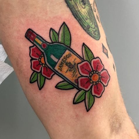 Whiskey Bottle Tattoo, Jameson Tattoo, Whiskey Tattoo, American Traditional Bottle Tattoo, Beer Bottle Tattoo, Traditional Whiskey Bottle Tattoo, Beer Tattoos, Yakuza Tattoo, Food Tattoos