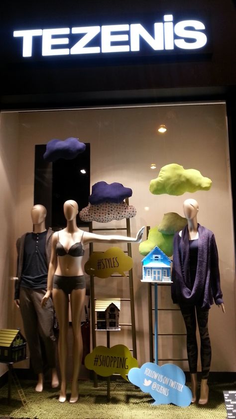 @TEZENIS: #Twitter inspired shopping windows in Rome #SocialAndTheCity Dressing Design, Window Shopper, Light Tunnel, Retail Windows, Pop Display, Point Of Purchase, Window Dressing, Window Dressings, Online World