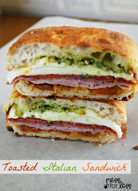 Toasted Italian Sandwich - Food Fun Friday Mozzarella Sandwich, Panini Recipes, Italian Sandwich, Fun Friday, God Mat, Think Food, Soup And Sandwich, Idee Pasto Sano, Fresh Mozzarella