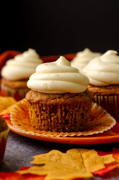 Moist and tender pumpkin cupcakes made with real pumpkin and topped with a delectable brown butter cream cheese frosting. Brown Butter Cream Cheese Frosting, Brown Butter Cream Cheese, Pumpkin Cupcake Recipes, Cupcake Toppings, Butter Cream Cheese Frosting, Gourmet Cupcakes, Pumpkin Spice Coffee, Pumpkin Cupcakes, Easter Cupcakes