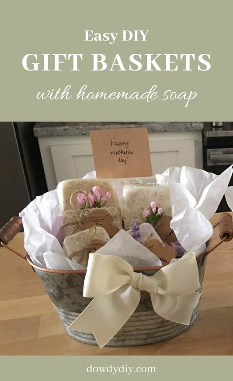 Soap Baskets Ideas, Soap Basket Gift Ideas, Soap Gift Basket Ideas, Homemade Soap Gift Baskets, Handmade Gifts For Mother, Diy Soap Gifts, Lotion Diy, Diy Gifts Paper, Soap Gift Basket