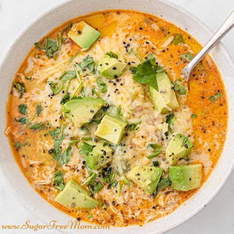 Keto Instant Pot White Chicken Chili (Slow Cooker Option) Keri Instant Pot, Keri Chili, Keto Chicken Chili, Keto White Chicken Chili, Metabolism Recipes, Keto Entrees, Keto Favorites, Keto Chicken Soup, Keto Chili