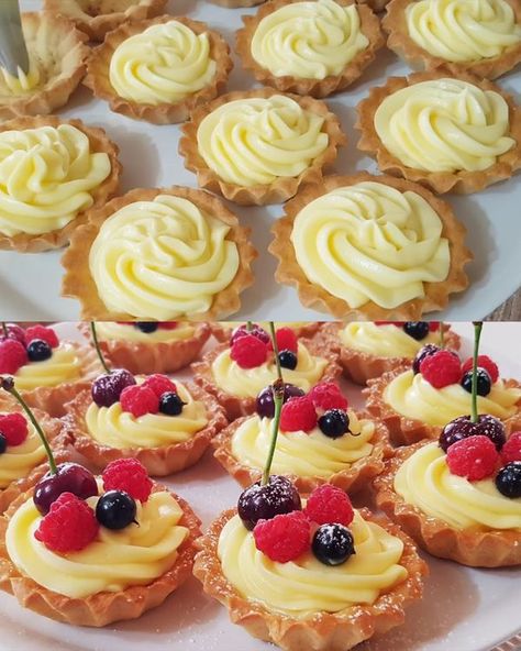 Mini Custard Pies, Mini Tarts Recipe, Mini Custard Tarts, Tart Mini, Mini Tart Recipes, Easy Tart Recipes, Custard Pie Recipe, Custard Tarts, Mini Tarts