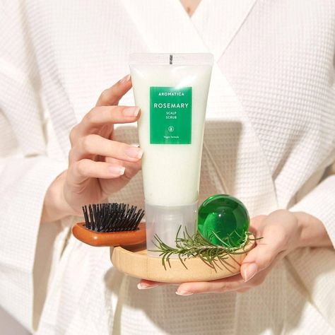 AROMATICA Rosemary Scalp Scrub 165g https://empresskorea.com/products/aromatica-rosemary-scalp-scrub-165g EmpressKorea #Hot Aromatica Rosemary, Exfoliate Scalp, Rosemary Extract, Cypress Oil, Pine Oil, Cedarwood Oil, Marine Ecosystem, Maintaining Healthy Hair, Dead Sea Salt