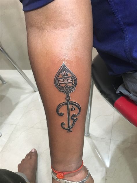 Muruga tatttoo, vel tattoo Tamil Om Tattoo Design, Tamil Tattoo For Men, Muruga Tattoo, Tamil Tattoo Design For Women, Lord Murugan Vel Tattoo, Murugan Tattoo, Murugan Vel Tattoo Design, Vel Tattoo Design, Vet Tattoo