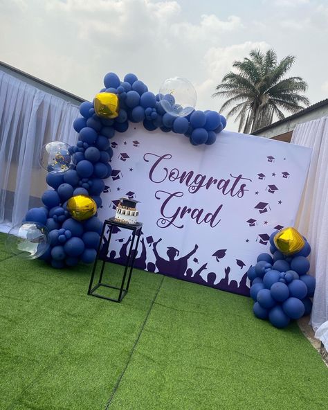 Blue Gold Graduation Decor, Navy Blue And Gold Graduation Decor, Navy Blue Graduation Party Decorations, Graduation Party Blue And Gold, Blue And Gold Graduation Party Decor, Navy And Gold Graduation Party Decor, Graduation Party Ideas Blue And White, Graduation Party Ideas Blue And Gold, Grad Decoration Ideas High Schools