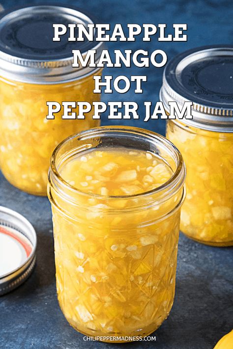 Pepper Jam Recipe, Hot Pepper Jam, Pepper Jam, Pepper Jelly Recipes, Chili Pepper Recipes, Hot Pepper Jelly, Mango Jam, Jam Recipes Homemade, Canning Jam