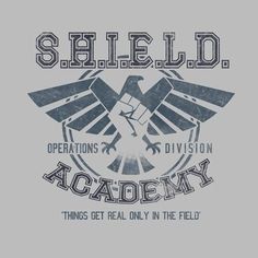 #wattpad #fanfiction Join S.H.I.E.L.D. and get your life complicated  ⨇⨇⨇⨇⨇⨇⨇⨇⨇⨇⨇⨇⨇⨇⨇ "Join S.H.I.E.L.D." They said, "It won't be even a little weird." Unless you call, assassins, aliens, ghosts and Norse gods 'not weird', then that statement is completely true. Oh, and there are also Greek and Roman demigods. Totally... Shield Academy, Shield Aesthetic, Agent Of Shield, Melinda May, Marvel Agents Of Shield, Marvels Agents Of Shield, Marvel Clothes, Marvel Aesthetic, Ju Jitsu