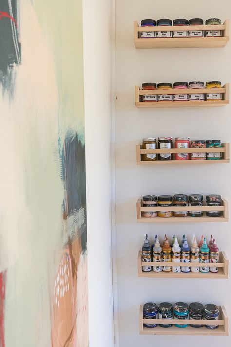 Art Studio Supplies, Art Atelier Ideas, Art Studio Hacks, Painting Studio Ideas, Ikea Art Studio, Art Studio Design Workspaces, Home Art Studio Design, Artist Studio Ideas, Home Art Studio Ideas