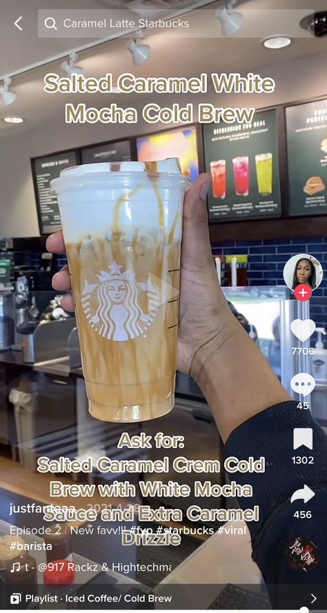 Caramel Latte Starbucks, Starbucks Drink Menu, Cold Starbucks Drinks, Star Bucks, Secret Starbucks Recipes, Iced Drinks Recipes, Coffee Recipes Starbucks, Secret Starbucks Drinks, Cold Coffee Recipes