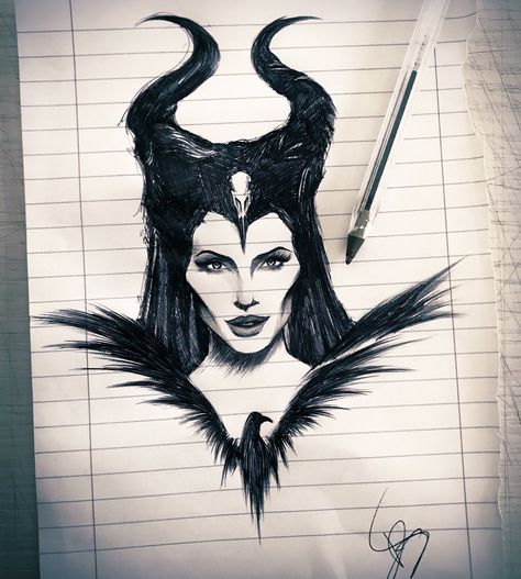 Maleficent Drawing, Maleficent Art, Disney Drawings Sketches, Artist Portrait, Pencil Sketch Images, 얼굴 그리기, Disney Art Drawings, Princess Drawings, Art Tools Drawing