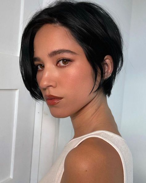 Kelsey Chow, Kelsey Asbille, Really Short Haircuts, Dream Hairstyles, Short Hair Outfits, Bob Haircut For Round Face, Haircut Inspo, Growing Hair, Really Short Hair